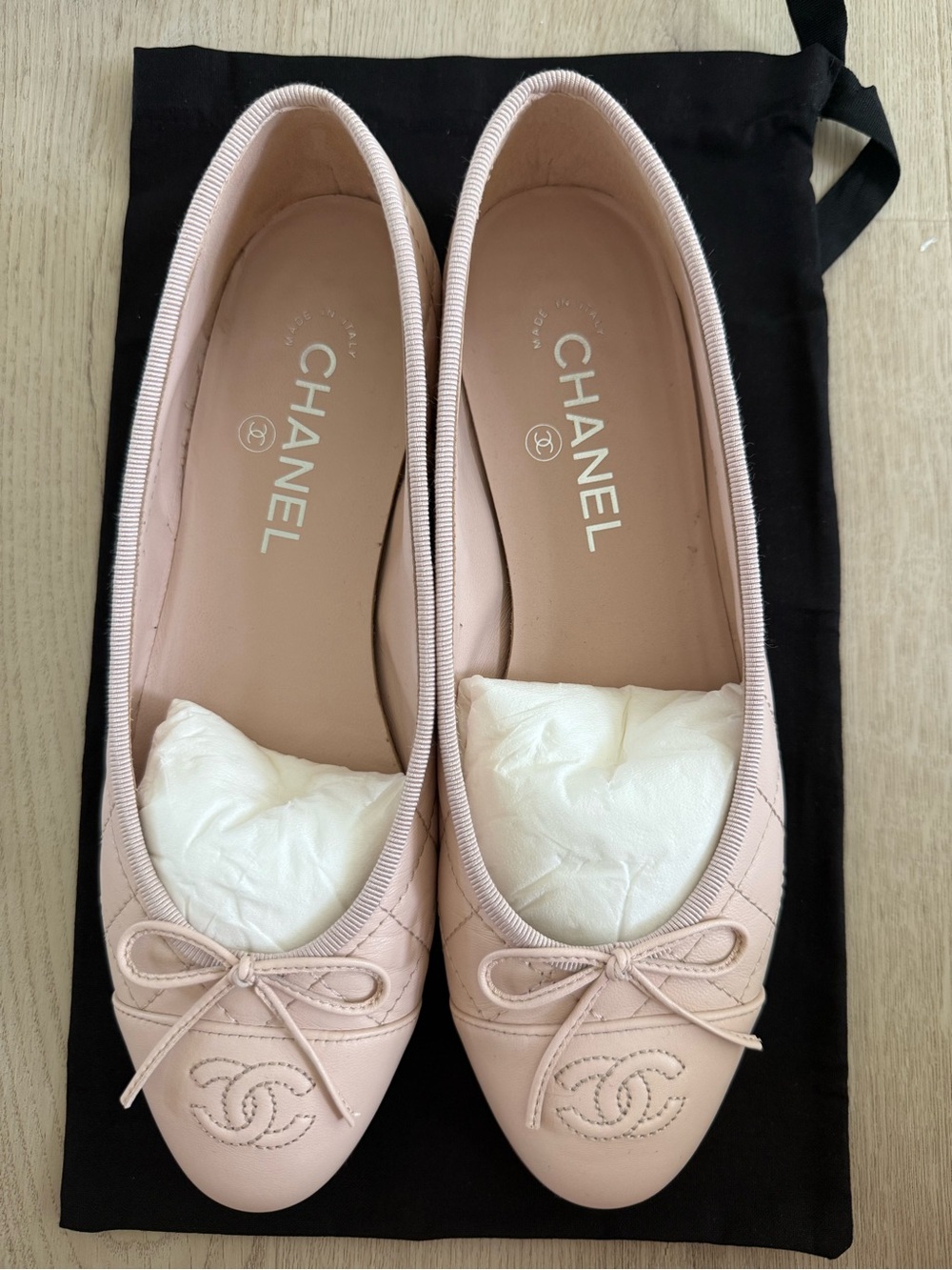 CHANEL Light Blush Pink Quilted Ballet Flats with CC Logo